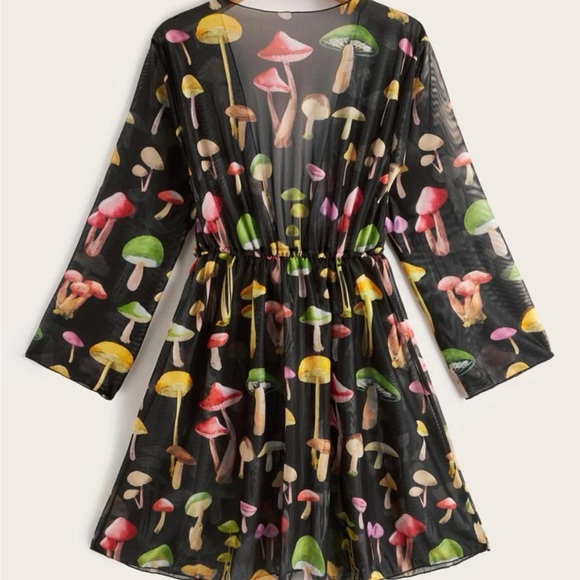 Rave Mushroom Print Swim cover up tie front & reversible bucket hat - Picture 2 of 9